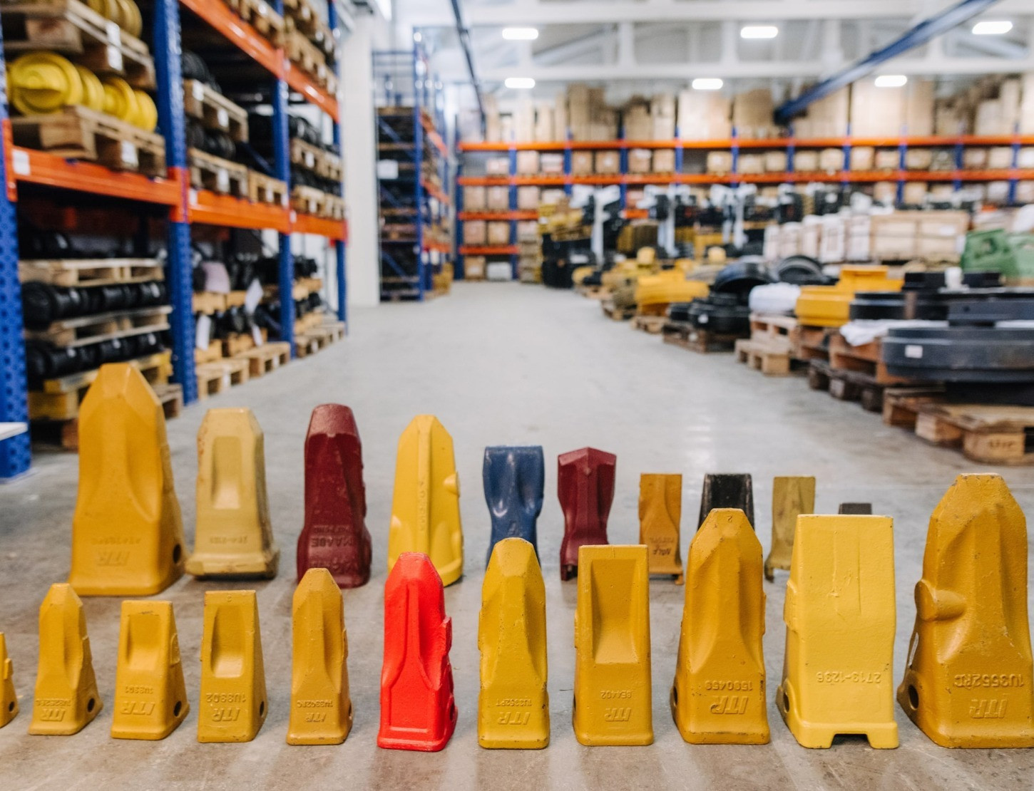 A wide range of the parts for a wide range of construction and heavy machinery